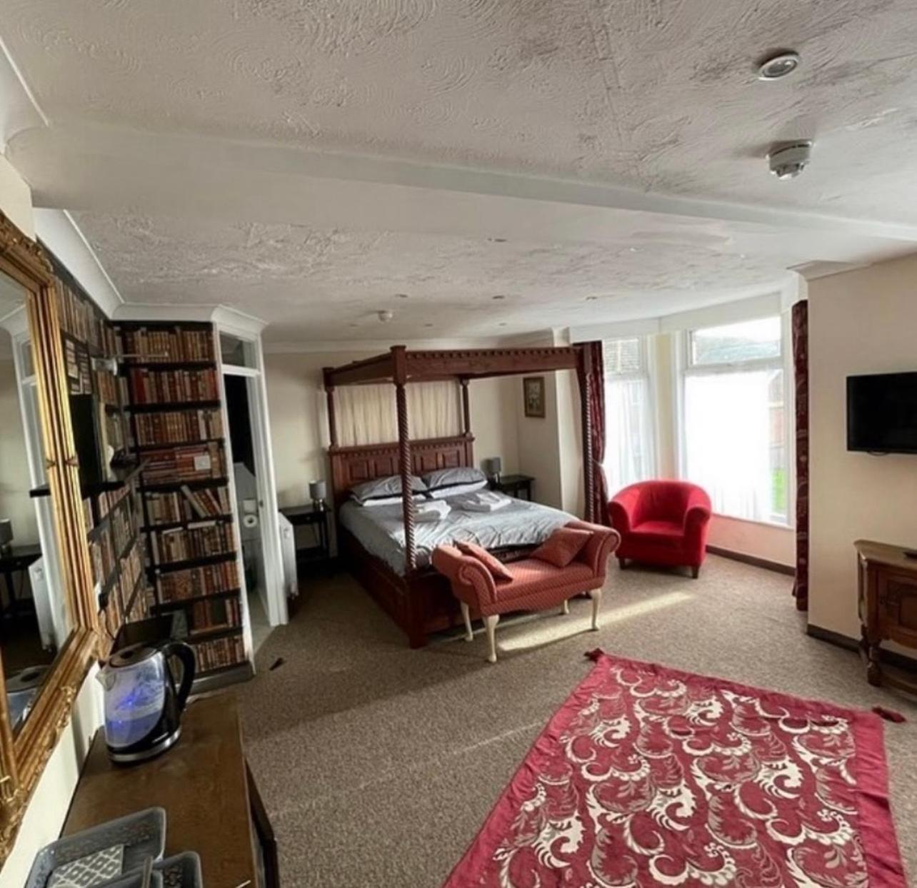 Hotel Of Wizardry Great Yarmouth Buitenkant foto