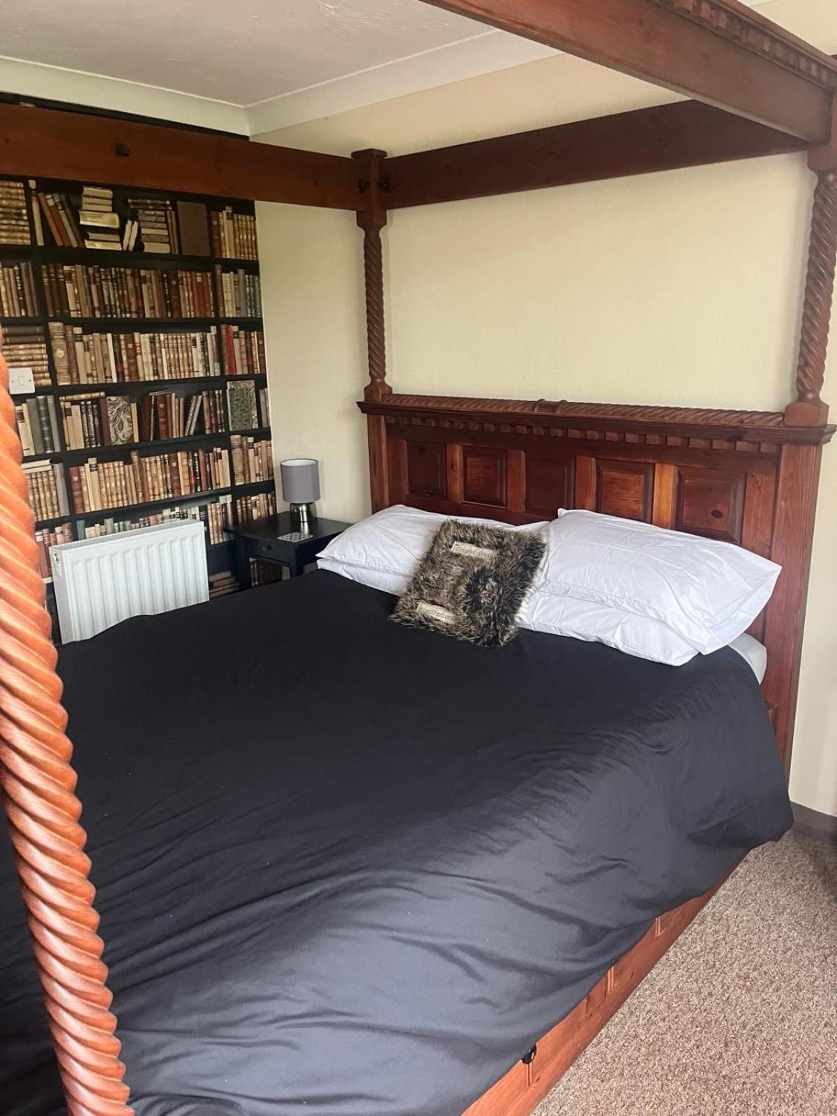 Hotel Of Wizardry Great Yarmouth Buitenkant foto